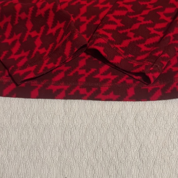 Columbia red colour patterned sweater, size Small - Picture 7 of 7